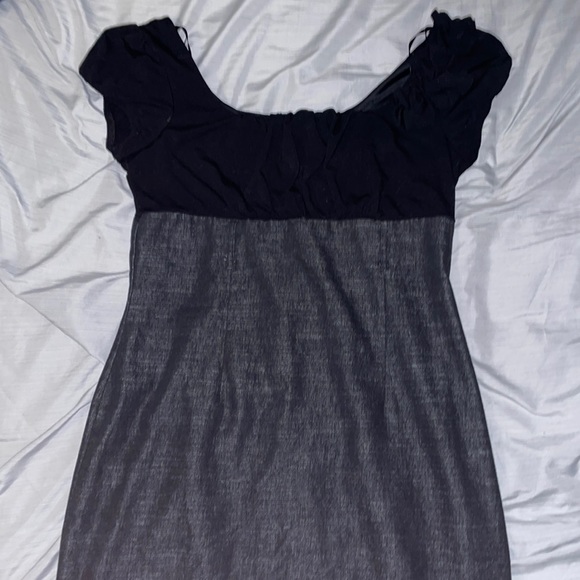 Dress - Picture 1 of 4